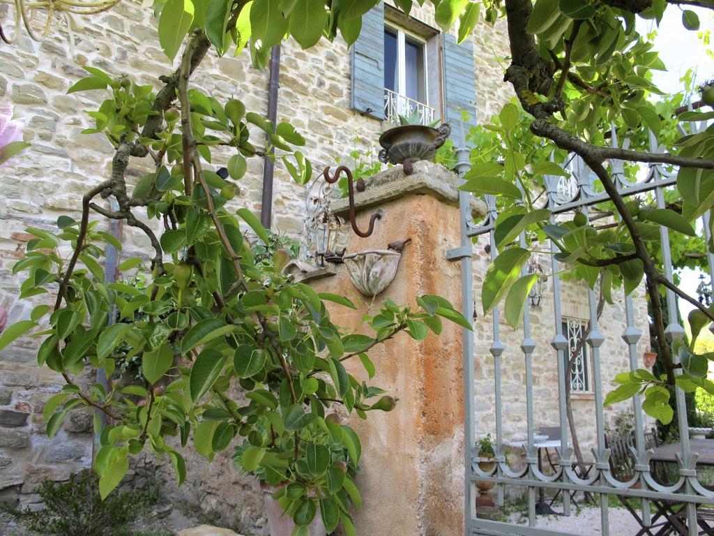 B&B La Locanda Di Cavoleto Piandimeleto Exterior foto